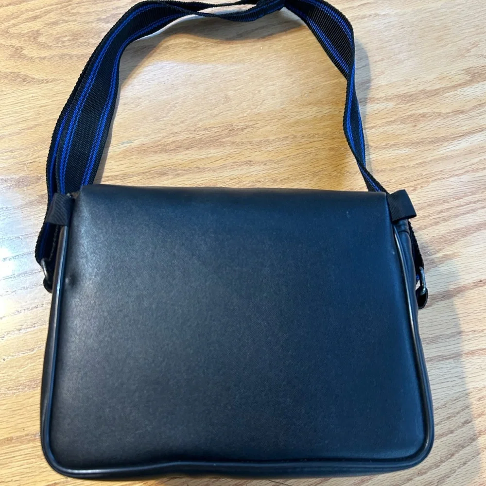 Kalimar Black Leather Camera Carrying Bag‎ Shoulder Strap Crossbody Compartments